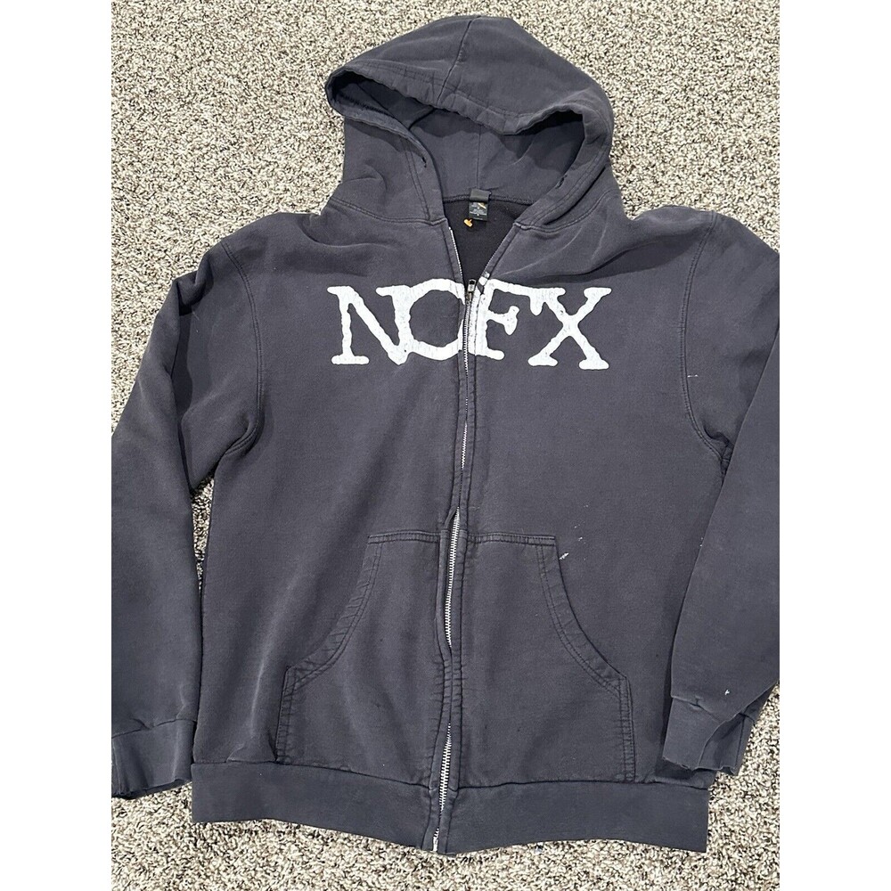 Vintage NOFX Zipped Hoodie Front And Back Graphic Skull Sz M Distressed